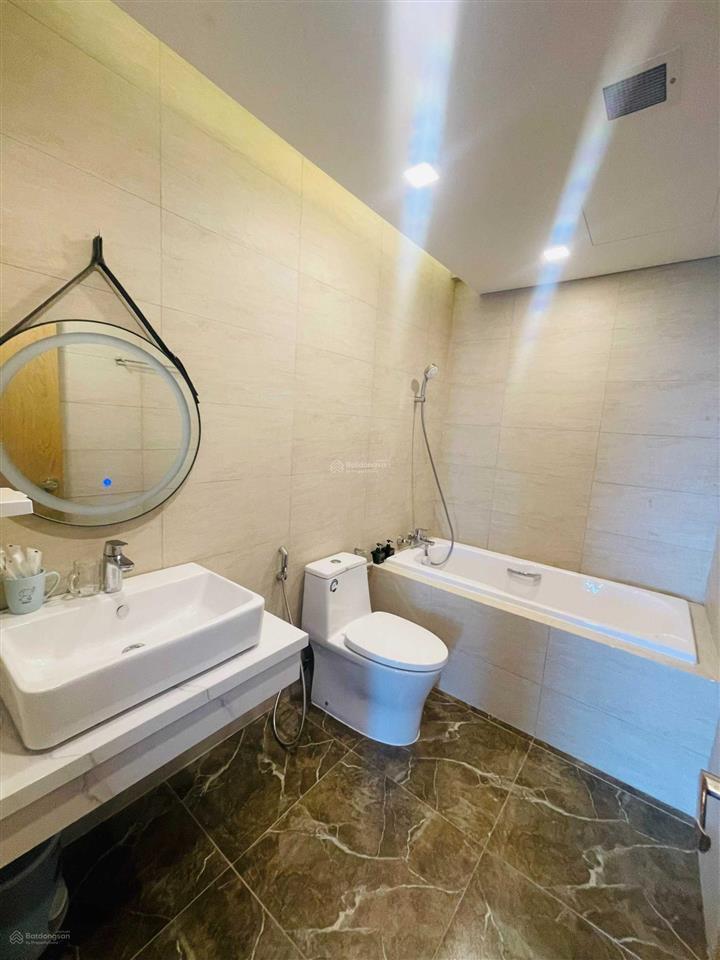 Bán lỗ căn hộ flc sea tower quy nhơn, giá lỗ (1 tỷ 290 triệu)  nhận tìm căn hộ flc theo yêu cầu