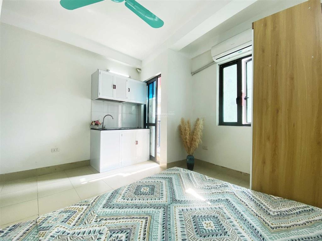 Ccmn ngõ 118 trương định đẩy đủ đồ thang máy, vân tay. còn 1p duy nhất. không nhắn tin