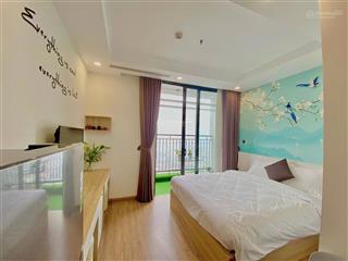 Chính chủ cần bán gấp 2 căn studio 30m2 , giá 1 tỷ6 tòa g3 green bay, view hồ và biệt thự