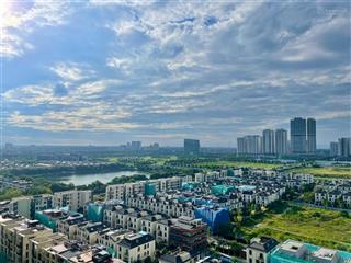 Chính chủ gửi bán căn số 10 trục hoa hậu 6th element view bt starlake và hồ tây,sẵn sổ,có slot ô tô