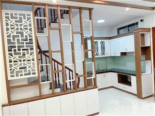 40m2*5t*6.88 tỷ, ngã 4 lê thanh nghị, bạch mai, hai bà trưng, 0985 818 ***