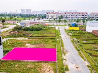 Bán lô đất 150m2 tại khu đất dịch vụ An Thượng,đối diện học viện Chính sách