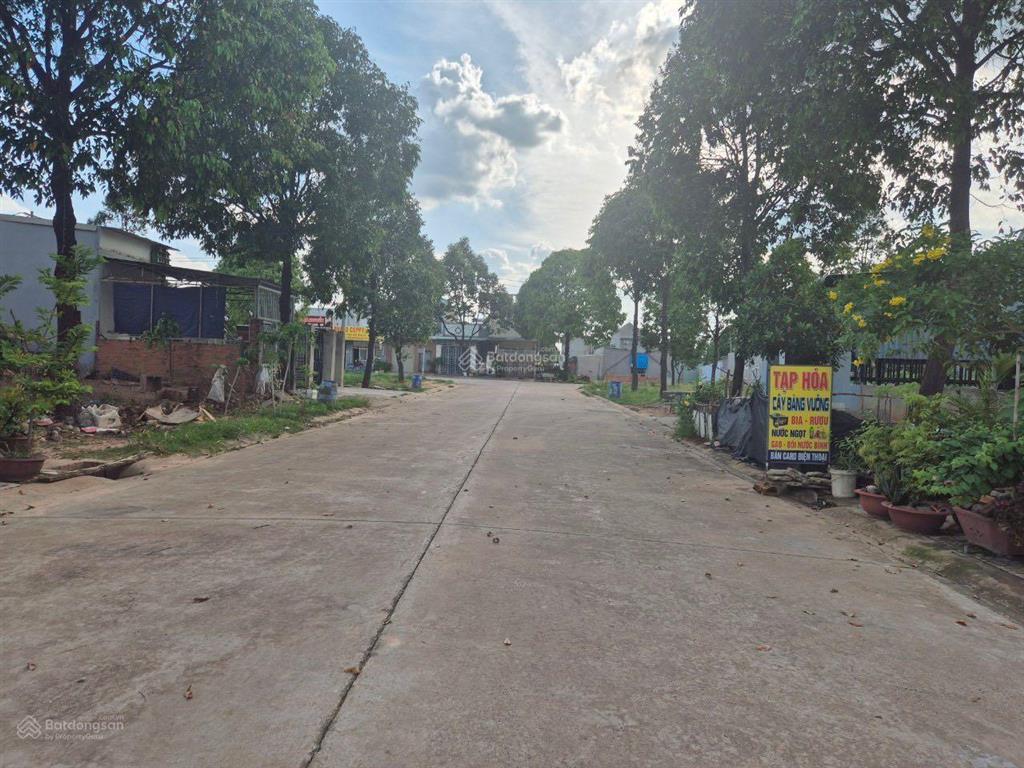 Bán đất mỹ phước 3 tp bến cát vị trí gần cổng chào và ql13 dân cư đông chỉ từ 1,3 ty dt 100  150m2