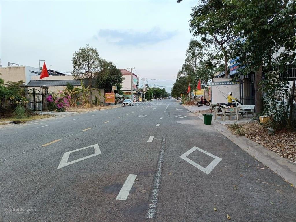 Bán đất mỹ phước 3 tp bến cát vị trí gần cổng chào và ql13 dân cư đông chỉ từ 1,3 ty dt 100  150m2