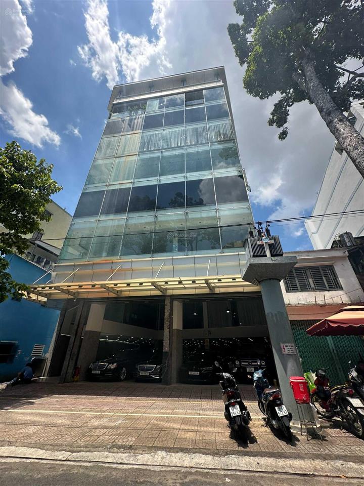 Ngợp bank xuống giá 10 tỷ mặt tiền nơ trang long (15x20m) hầm 6 tầng hđt 200tr/th giá 30 tỷ