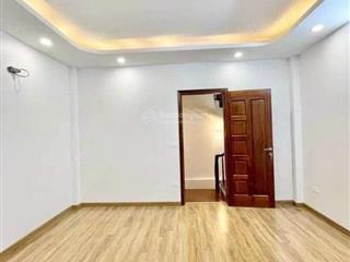 Nhà ngã tư trôi, hoài đức, 30m2 x 5 tầng, cách 1 nhà ra đường ô tô 7m, sát lideco, sát 32, 3,6 tỷ