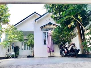 Nhà đẹp phố biển Nha Trang