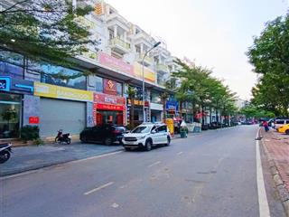 Bán nhà vị trí vàng trong làng kinh doanh tại khu c,d geleximco, aeon mall hà đông 500m, giá đầu tư