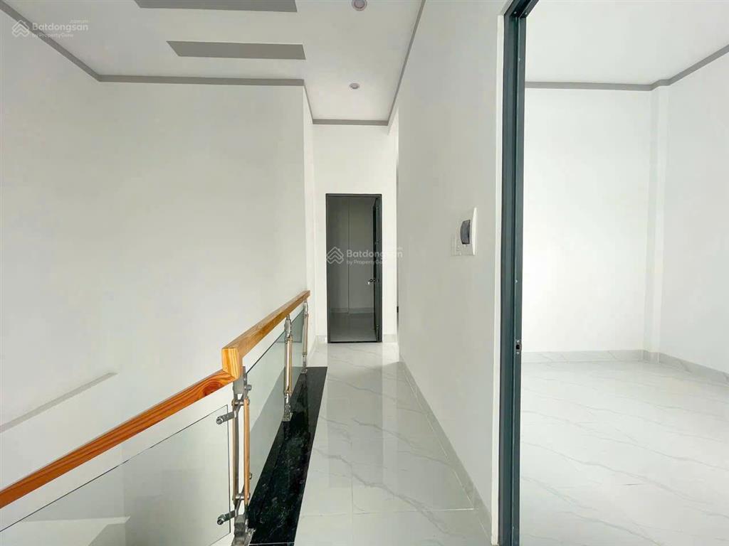Gia đình chuyển về quê bán gấp căn biệt thự mini nằm cuối đường huỳnh văn nghệ