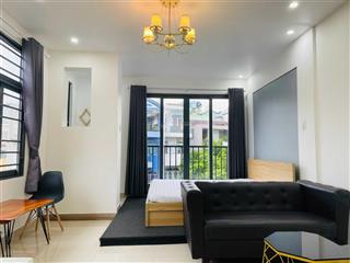 Căn hộ 1 phòng ngủ 45m2  bancol  view siêu đẹp  full nội thất  ngay tòa nhà vietel  q3