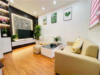 Cho thuê nhà mặt ngõ đội cấn 3 tầng dt 60m2 nội thất hiện đại siêu đẹp giá chỉ 22 tr/tháng