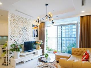 Cần bán căn 3pn landmark 6 full nội thất  vinhomes central park, sổ sẵn