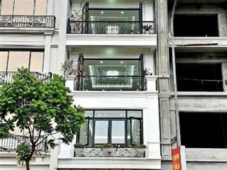 Bán nhà mặt phố lâm hạ 109m2 6 tầng thang máy  vỉa hè kinh doanh siêu đỉnh