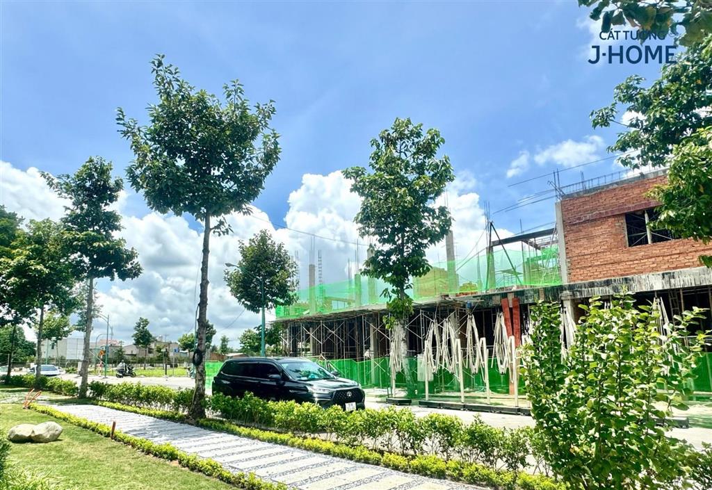 Cát tường j  home nhà phố bàn giao full nội thất, tt 990tr tương ứng 30% nhận nhà kinh doanh ngay
