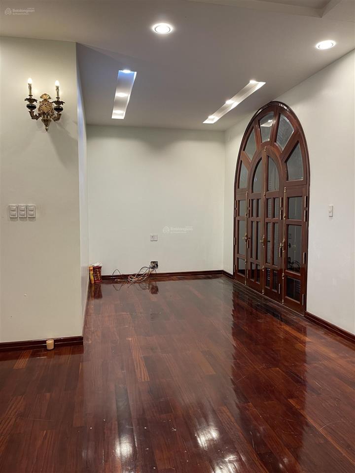 Bán biệt thự 316m2 hoàn thiện nội thất xịn xò dự án phú mỹ an cạnh aeon mall giá chỉ 17tỷ