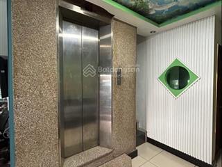 Bán hotel 7 tầng + 1 hầm 12 phòng + thang máy doanh thu khoảng 60 tr/tháng