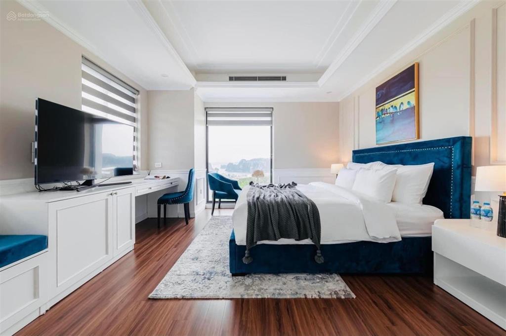 Bán gấp biệt thự flc view trực diện vịnh hạ long giá 16 tỉ do cần thu tiền về  0914 043 ***