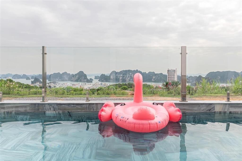 Bán gấp biệt thự flc view trực diện vịnh hạ long giá 16 tỉ do cần thu tiền về  0914 043 ***