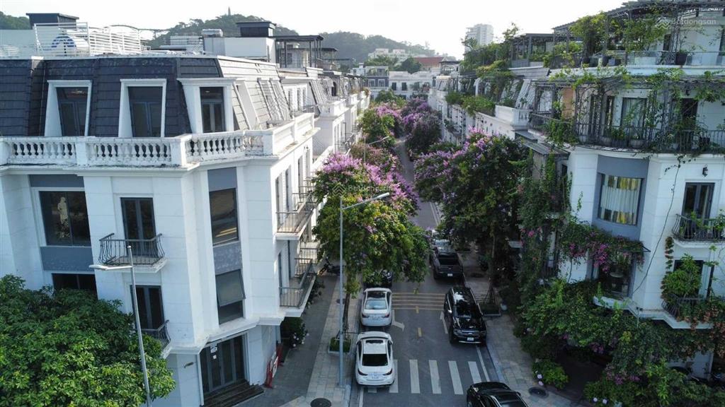Bán giá 2017 căn góc vinhomes bến đoan mặt biển 19 tỉ,  0914 043 ***