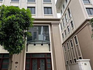 Giảm giá sâu nhất! shophouse vịnh tây, 90m2, chân tòa chung cư, gần nhà để xe, giá hơn 10 tỉ