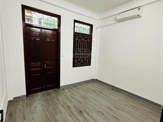 Nhà đẹp ở ngay mỹ đình  32m2 4 tầng 3 ngủ  ngõ nông rộng thênh thang