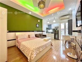 Chuẩn căn hộ dịch vụ  đầy đủ tất cả tiện nghi  có bancol + full nội thất + dọn phòng hàng tuần