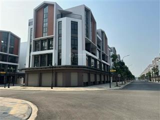 Cắt lỗ  shophouse thời đại chân chung cư, giá 6.750 tỷ, 60m2  áp góc vinhomes ocean park 3