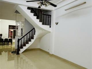 Nhà rất đẹp 38,4m2 x 4 tầng sổ đỏ vuông vắn phố cổ hàng bồ  hoàn kiếm, 2 mặt thoáng, 6 phòng ngủ