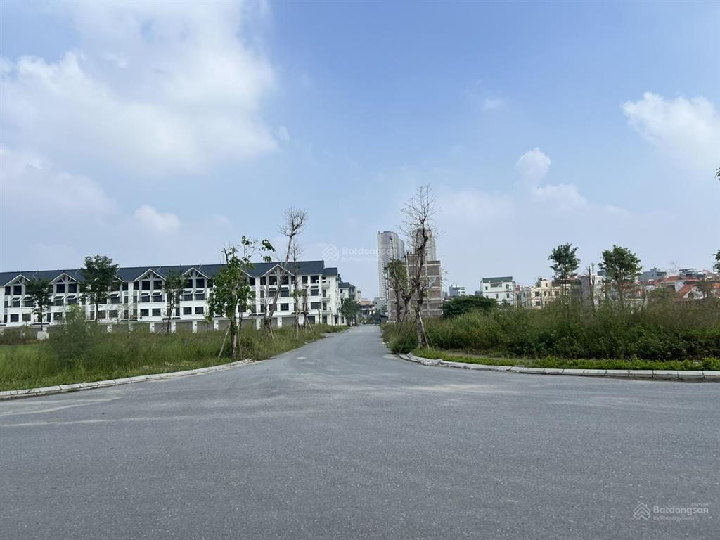 80.4m2 đất dv thăng long 9 đường 17m đối diện trường cấp 1 dự án hinode royal park gần đường 3.5 hn