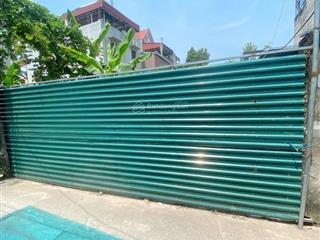 Mảnh đất quận bắc từ liêm  ngay cầu thăng long  ô tô đỗ cửa vào nhà 90m2 mặt tiền 4,5m 5,9 tỷ