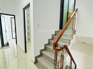 Nhỏ mà có võ! nhà đẹp nguyễn văn đậu, 35.4m2, hẻm 3m 1 căn ra xe hơi quay đầu, 2 tầng btct, nở hậu