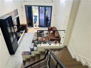 Bán nhà hẻm xe hơi phạm thế hiển quận 8, dt98m2, 4 tầng, sát mặt tiền đường, sổ nở hậu tài lộc.