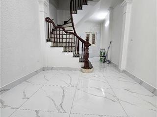 Bán nhà đầm trấu  cực hiếm  dân xây  2 mặt thoáng  36m2  5 tầng  giá 7.5 tỷ