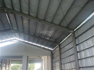 Cho thuê kho xưởng 1/ đường nguyễn văn bứa, hóc môn diện tích 1400m2 xưởng 1000m2 giá 50tr