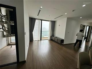 Vợ chồng tôi cần bán căn penthouse 4pn 300m2 tòa the pride, giá 12.5 tỷ.  0977 632 ***