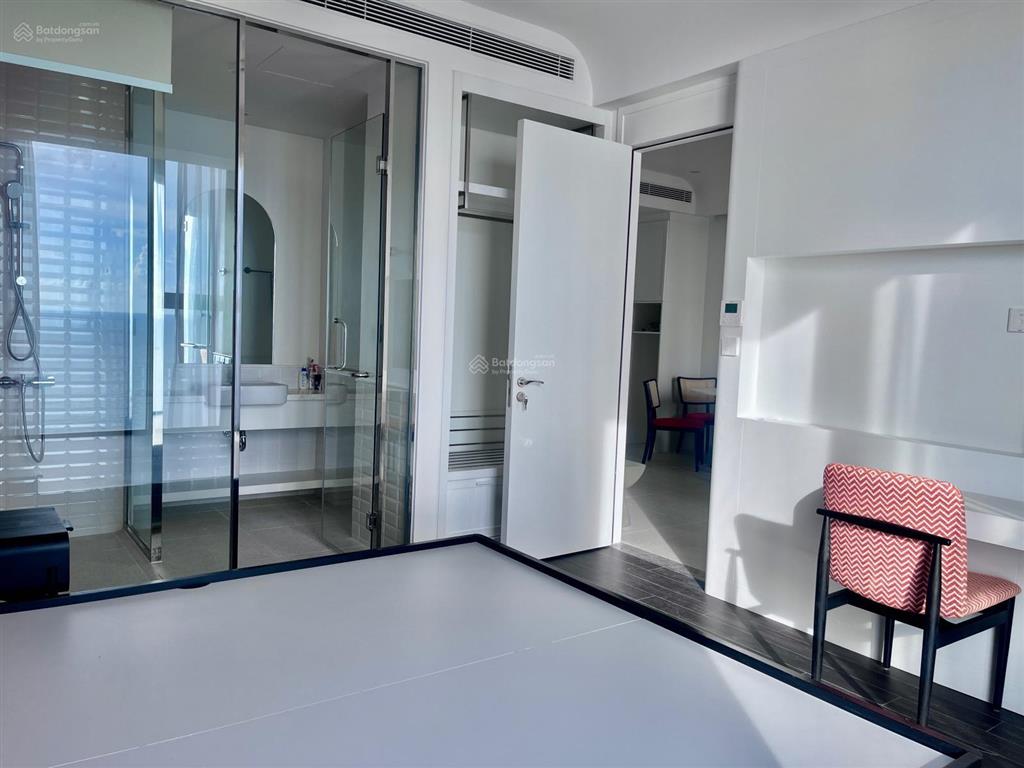 Bán căn hộ trực diện biển sở hữu lâu dài, view trọn biển, cầu hôn, show vortex, giá 6,x tỷ