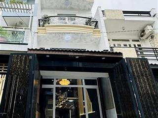 Chủ cần bán nhà trần quý, phường 4, quận 11  giá2tỷ970/67,2m2 (4,8x14m). 2 tầng ô tô đỗ trong nhà