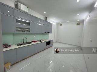 Bán nhà phố nguyễn cao, 52m2 5 tầng, giá 10,8 tỷ vị trí đắc địa, kinh doanh sầm uất