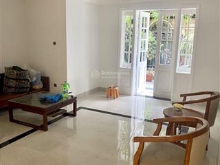 Bán biệt thự tây hồ 160m2  giá đầu tư