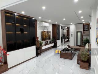 Bán nhà 6 tầng ngọc thuỵ có thang máy, view triệu đô, đường ô tô tránh, ko gian sống đẳng cấp