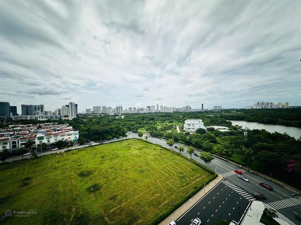 Bán căn hộ panorama view sông trực diện, ban công phòng khách, 147m2 giá 19.5 tỷ tl  0938 880 ***