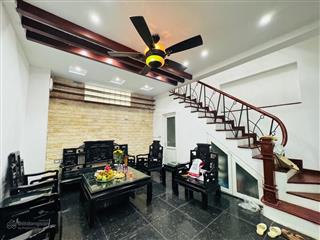 Bán nhà đường kim ngưu hai bà trưng 40 m2, 5 tầng, mới đẹp về ở luôn, 6 tỷ sáu.