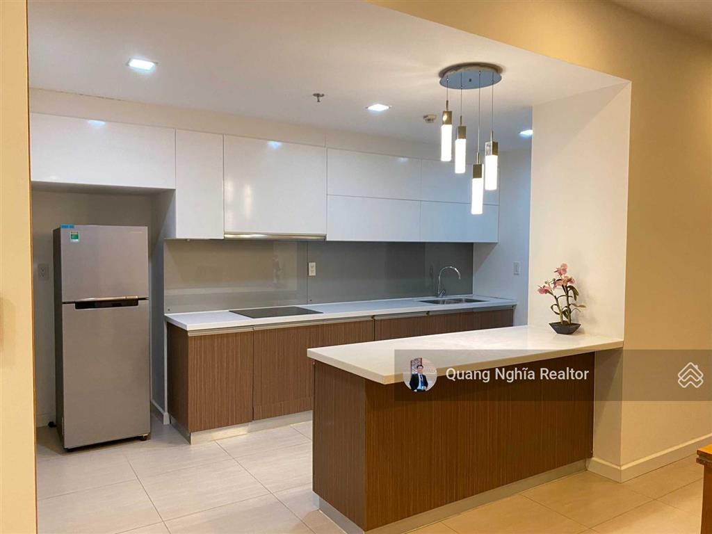Noble crystal riverside 2pn+1  137m2  miễn phí quản lý giá thuê chỉ 17 triệu/tháng  0797 766 ***