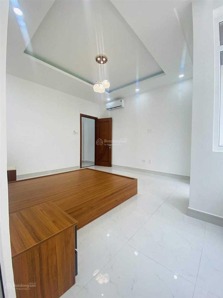Nhà hxh nguyễn văn luông 52m2, 2 tầng btct 3pn 2wc hẻm thông vài bước ra mặt tiền