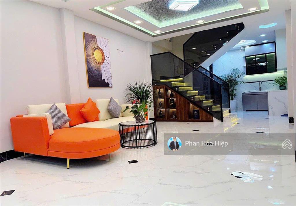 Nhà mới hxh hồng bàng, 60m2, 5 tầng 5pn 5wc thiết kế hiện đại, cách thuận kiều plaza khoảng 100m