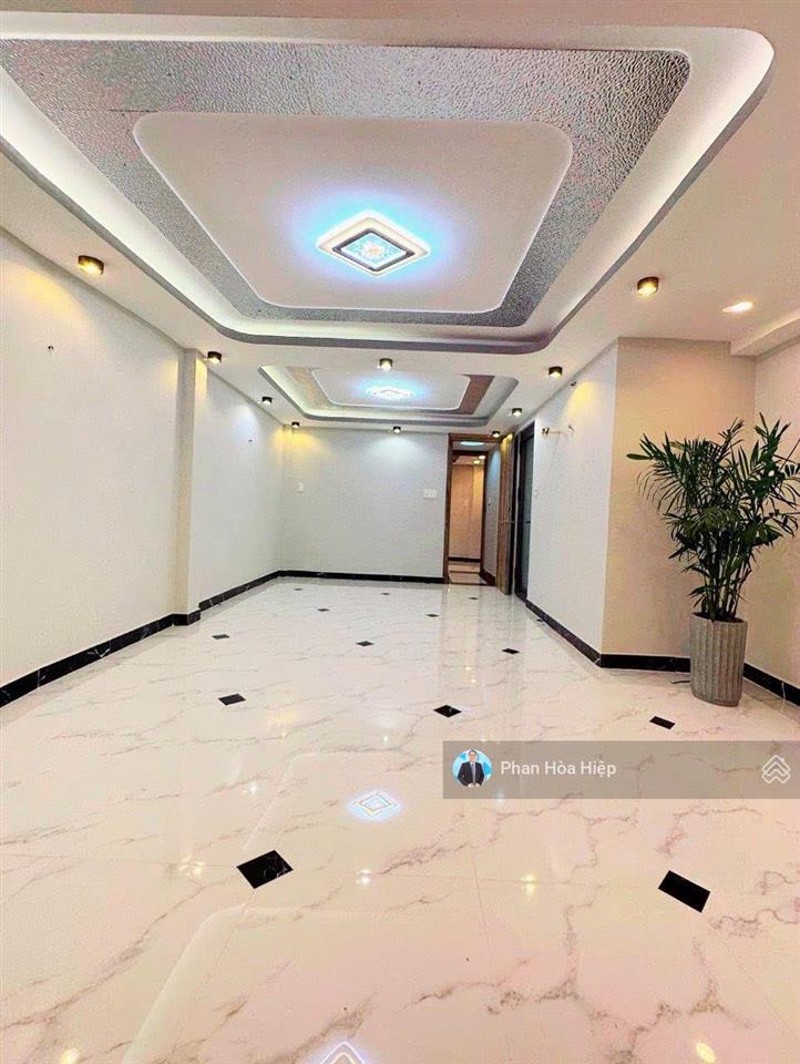Nhà mới hxh hồng bàng, 60m2, 5 tầng 5pn 5wc thiết kế hiện đại, cách thuận kiều plaza khoảng 100m