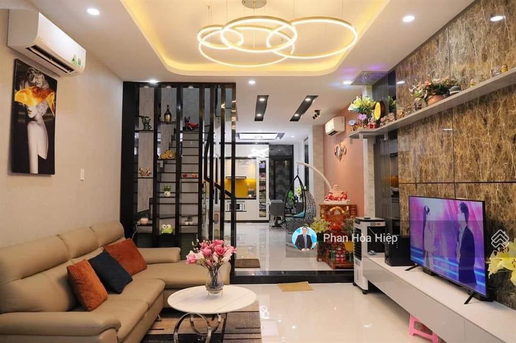 Ngộp bank bán gấp hxh bình tiên 60m2, 5 tầng btct, 4 pn 5wc, sân thượng thoáng mát, nhà mới