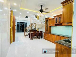 Chính chủ bán gấp hxh bà hom, 55m2, 3 tầng btct, 3pn, 3wc, vài bước ra chợ phú lâm, phố ẩm thực