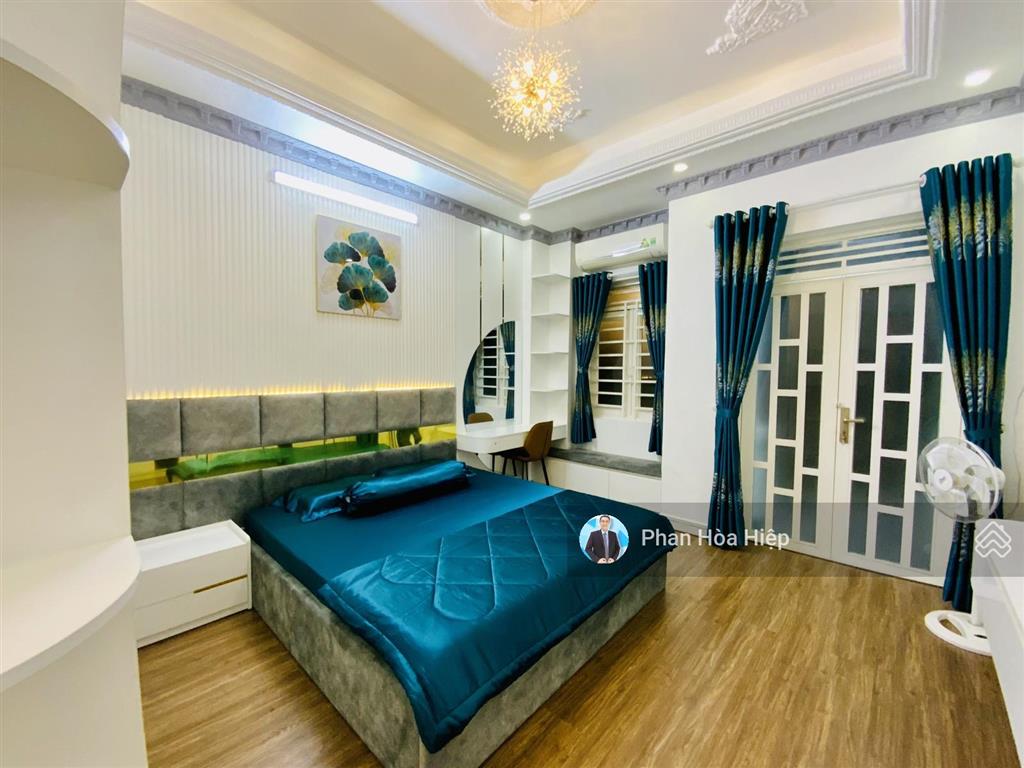 Nhà mới xây hxh phan văn khỏe, 50m2, 4 tầng btct,sân thượng, 4 pn, 3 wc, gần chợ kim biên