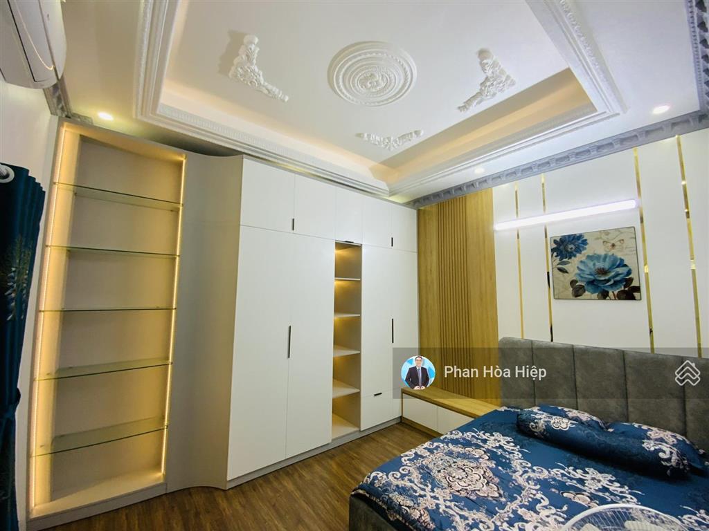 Nhà mới xây hxh phan văn khỏe, 50m2, 4 tầng btct,sân thượng, 4 pn, 3 wc, gần chợ kim biên